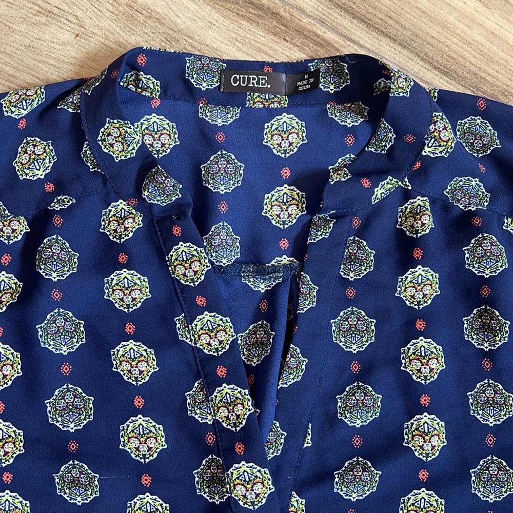 CURE - Tunic top - Picture 2 of 5